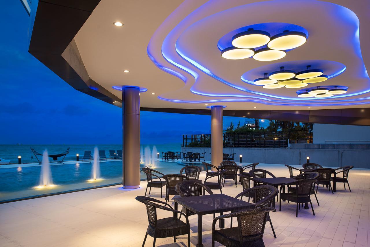 Rodina Beach Hotel Pantai Jomtien Bagian luar foto