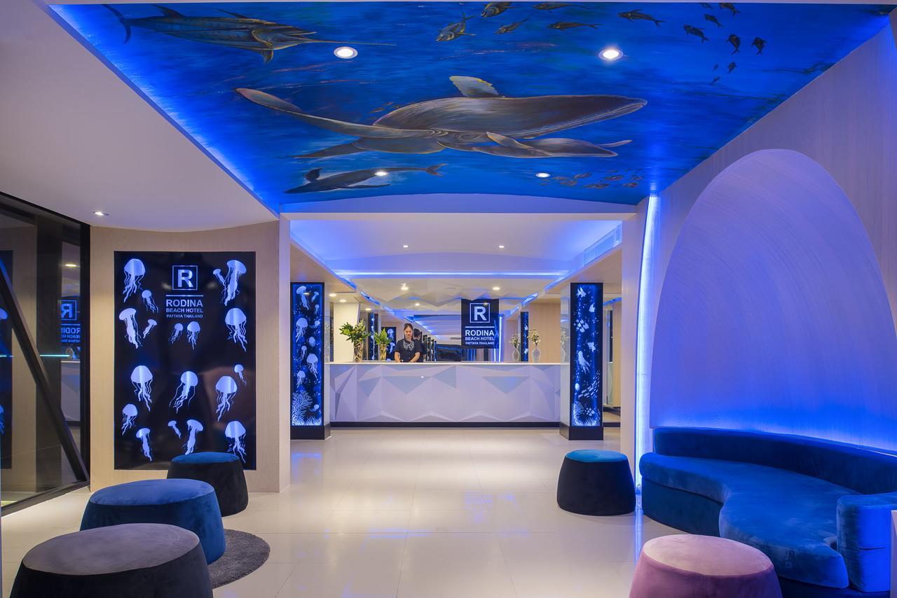 Rodina Beach Hotel Pantai Jomtien Bagian luar foto