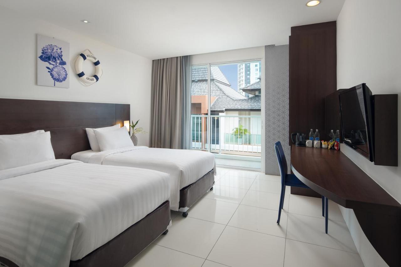 Rodina Beach Hotel Pantai Jomtien Bagian luar foto